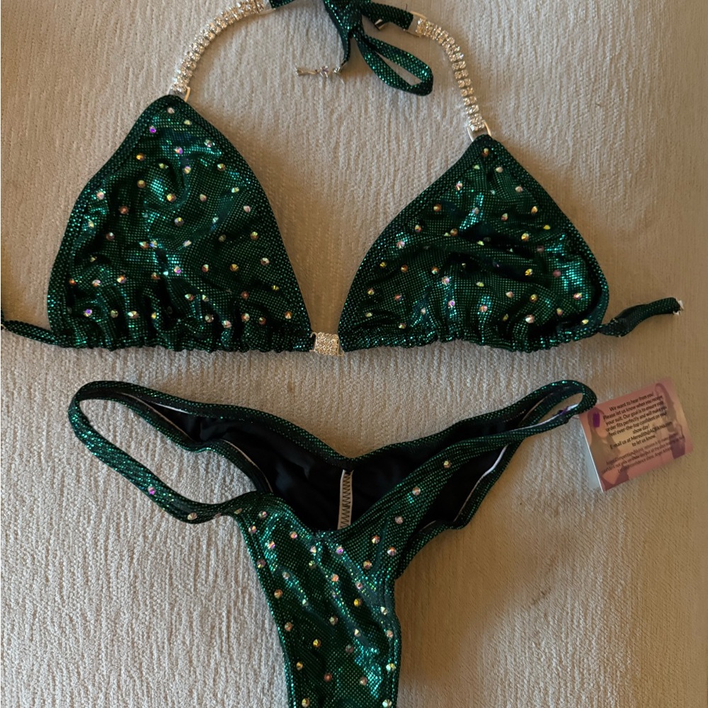 Competition Bikini Set (Bikini/Wellness)